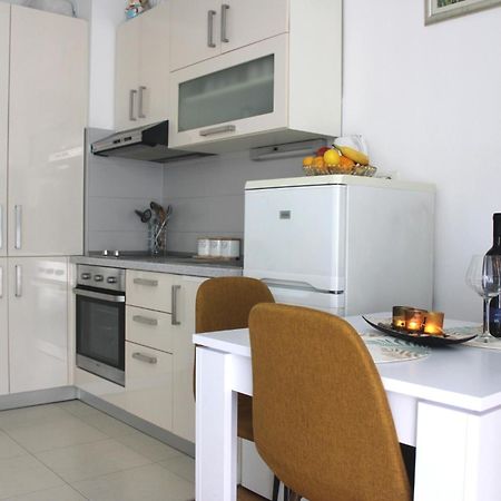 Studio Teuta - Private Parking สปลิท ภายนอก รูปภาพ