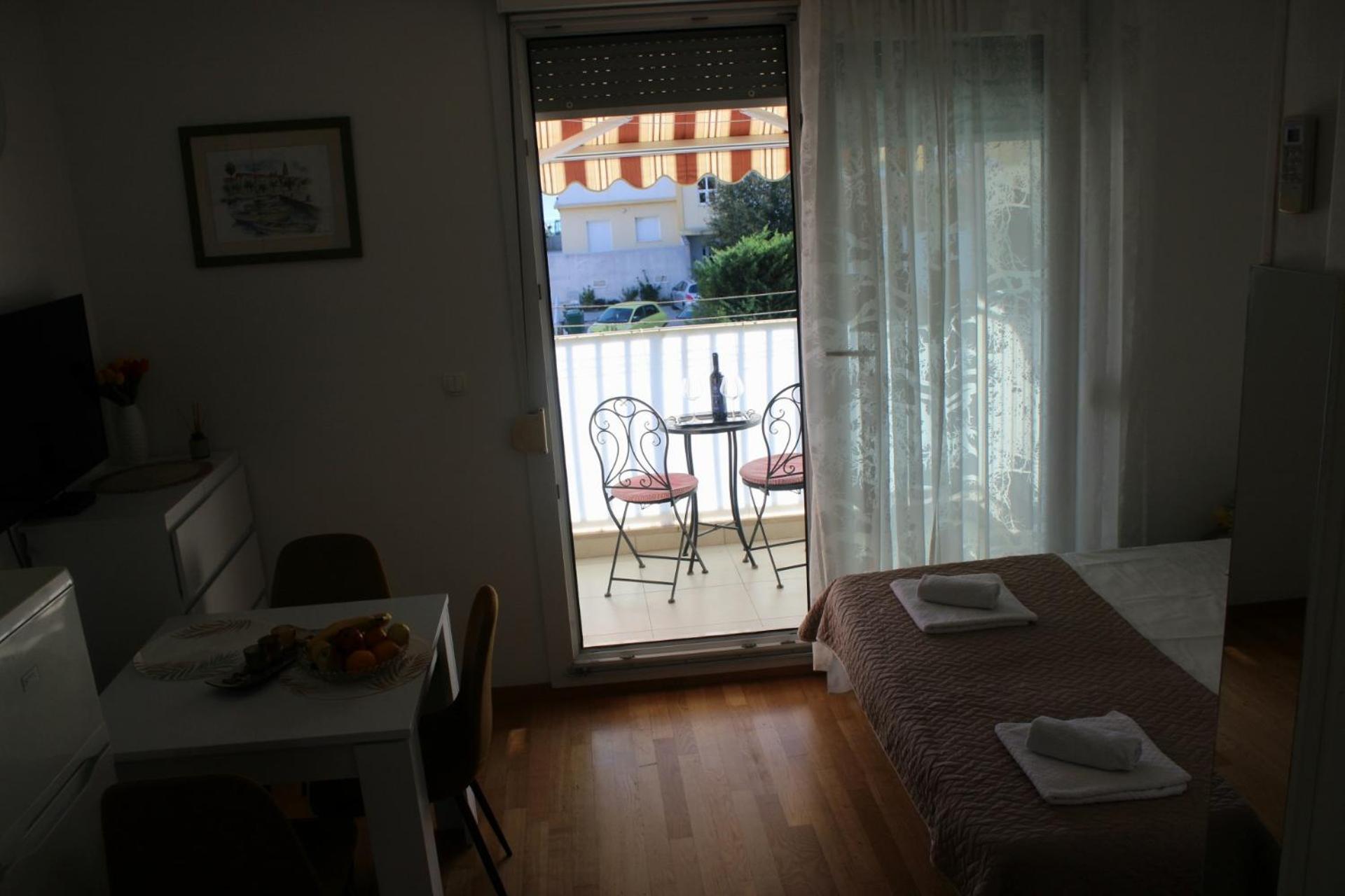 Studio Teuta - Private Parking สปลิท ภายนอก รูปภาพ