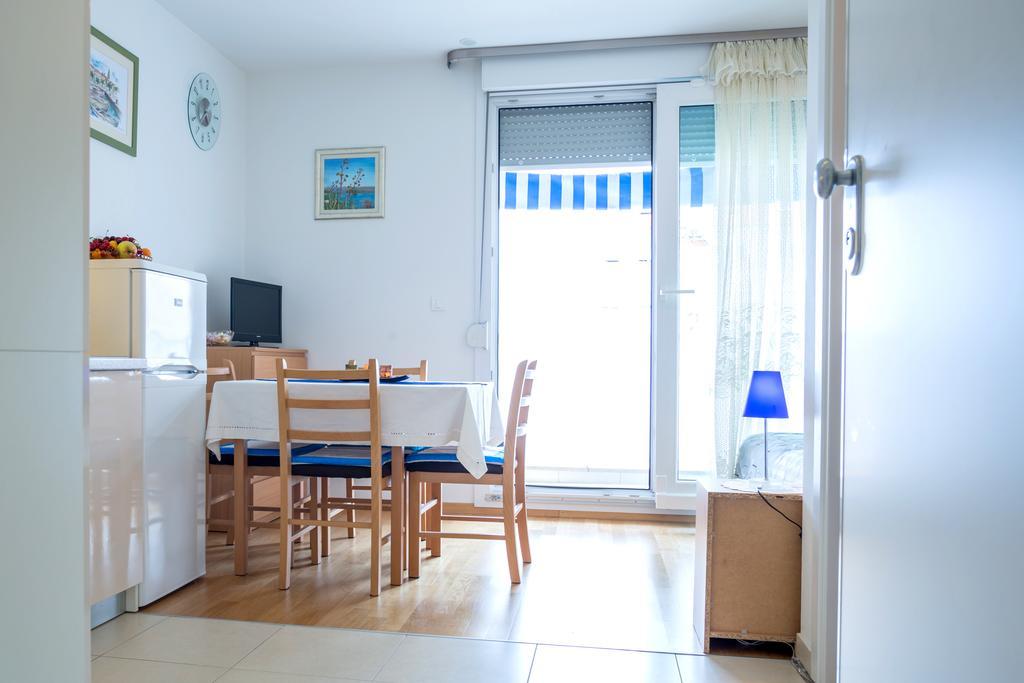 Studio Teuta - Private Parking สปลิท ห้อง รูปภาพ