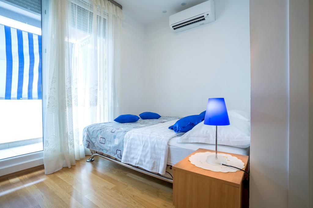 Studio Teuta - Private Parking สปลิท ห้อง รูปภาพ